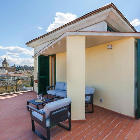 Penthouse With Big Terrace In Oltrarno Apartment ฟลอเรนซ์ ภายนอก รูปภาพ